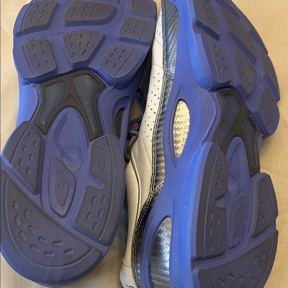 Ecco White and Purple Men's Sneakers size 41  US MEN’S SIZE 8 - Picture 7 of 8